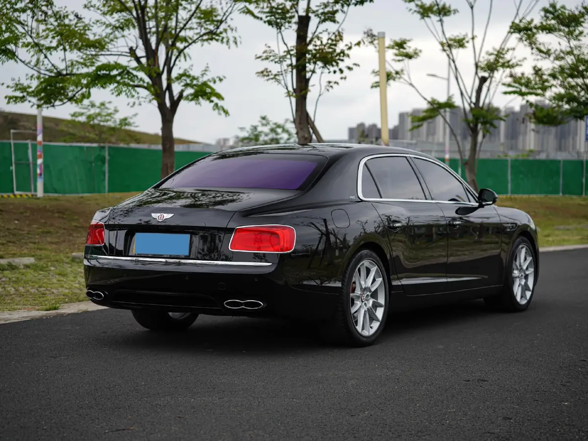 2017 Bentley Flying Spur 4.0T 528HP V8 8AT,autocango,china used car exporter,china ev exporter,chinese used car exporter,chinese used ev exporter