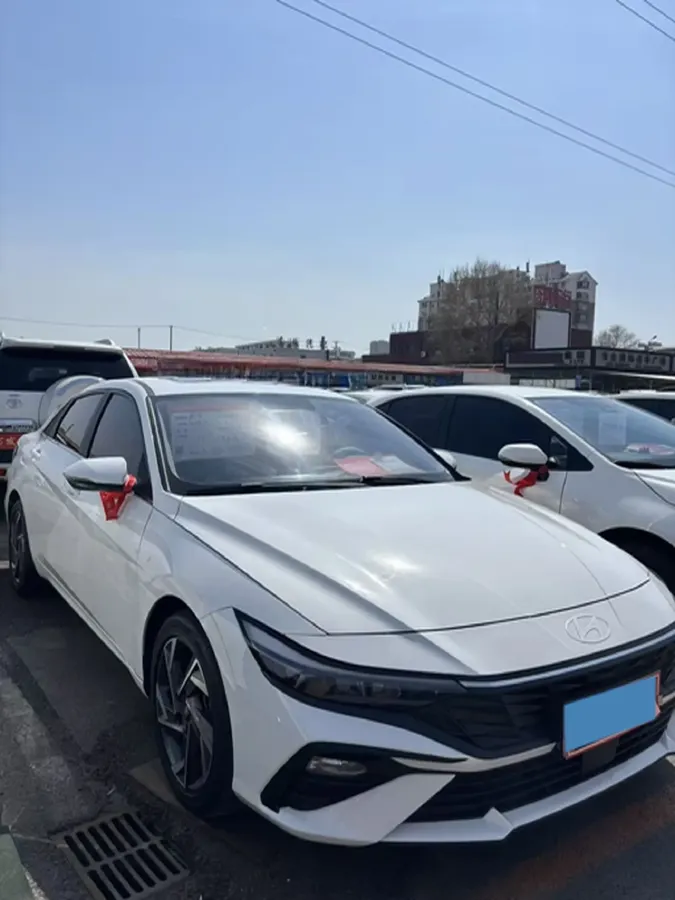 2023 Hyundai Elantra 1.5L 115HP L4 CVT,autocango,china used car exporter,china ev exporter,chinese used car exporter,chinese used ev exporter
