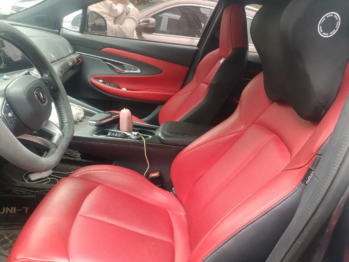 2020 ChangAn UNI-T 1.5T 180HP L4 7DCT,autocango,china used car exporter,china ev exporter,chinese used car exporter,chinese used ev exporter