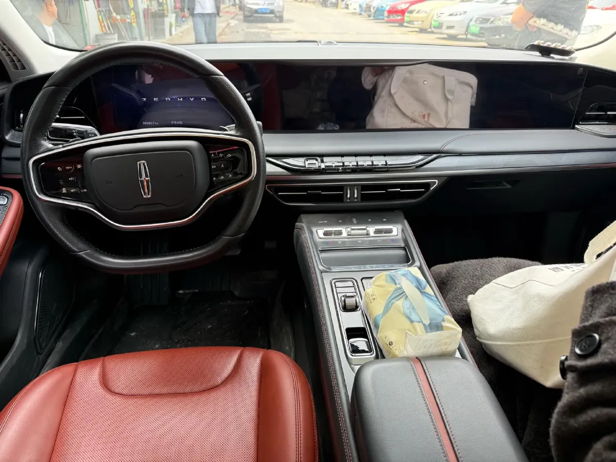 2024 Lincoln Z 2.0T 261HP L4 8AT,autocango,china used car exporter,china ev exporter,chinese used car exporter,chinese used ev exporter