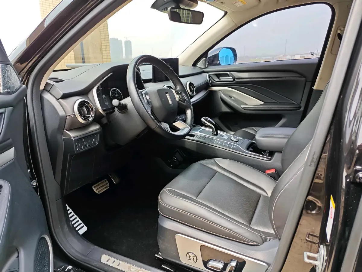 2018 WEY VV6 2.0T 197HP L4 7DCT,autocango,china used car exporter,china ev exporter,chinese used car exporter,chinese used ev exporter