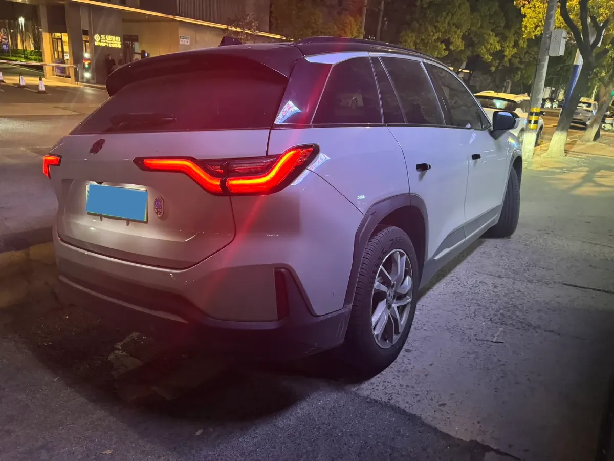 2019 NIO ES6 BEV 70KWH,autocango,china used car exporter,china ev exporter,chinese used car exporter,chinese used ev exporter