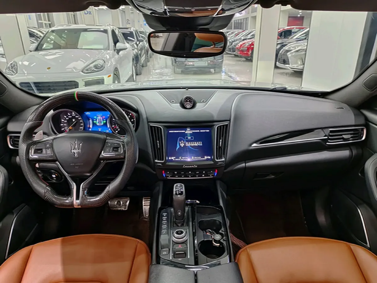 2019 Maserati Levante 3.0T 350HP V6 8AT,autocango,china used car exporter,china ev exporter,chinese used car exporter,chinese used ev exporter