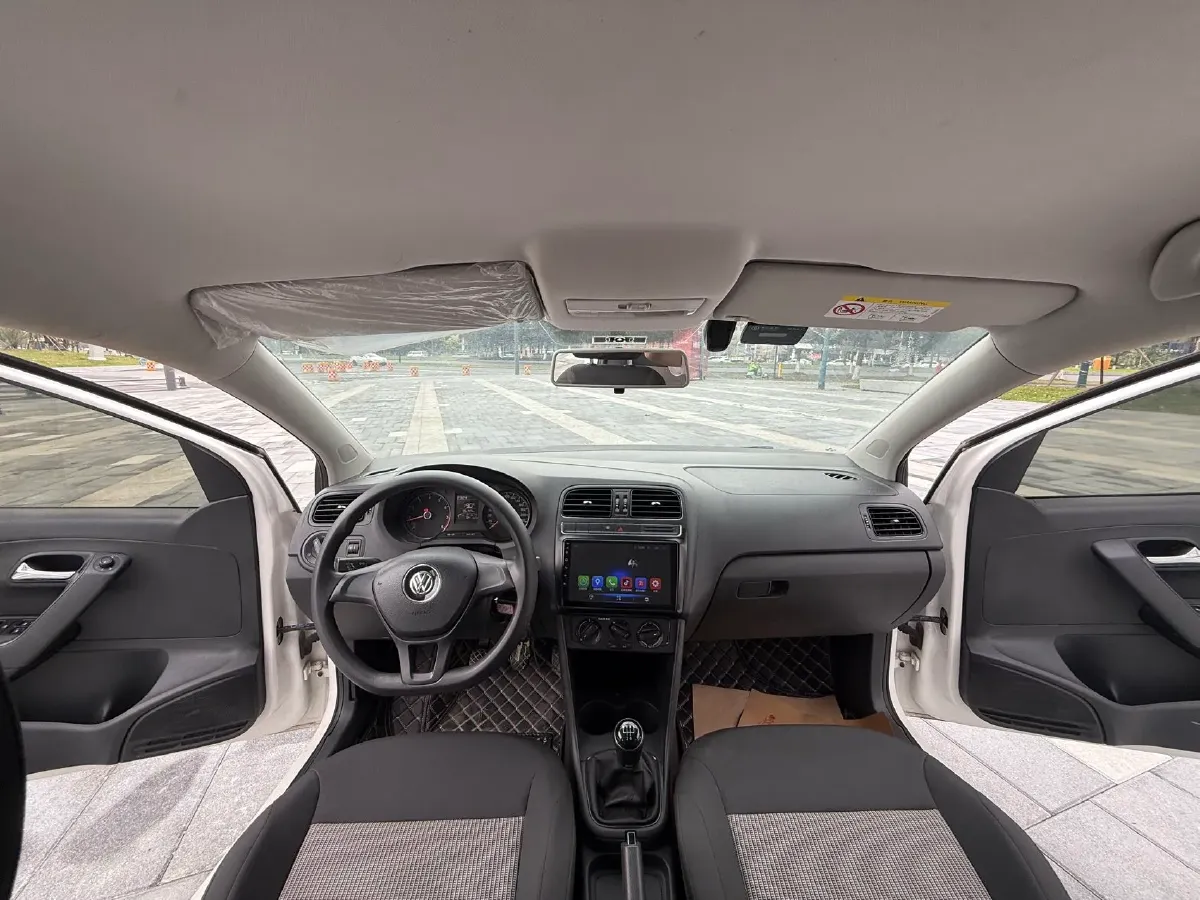 2016 Volkswagen Polo 1.4L 90HP L4 5MT,autocango,china used car exporter,china ev exporter,chinese used car exporter,chinese used ev exporter