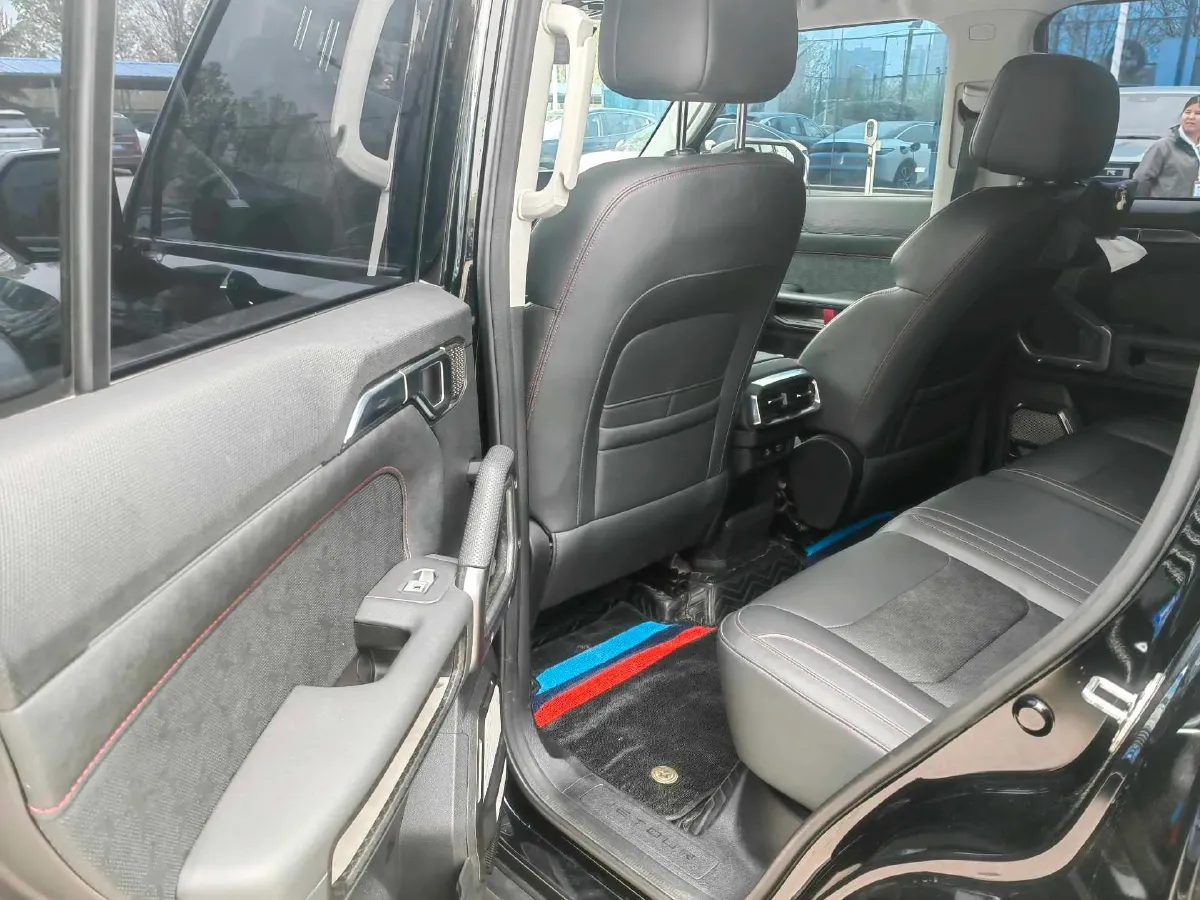 2023 Jetour Traveller 1.5T 184HP L4 7DCT,autocango,china used car exporter,china ev exporter,chinese used car exporter,chinese used ev exporter