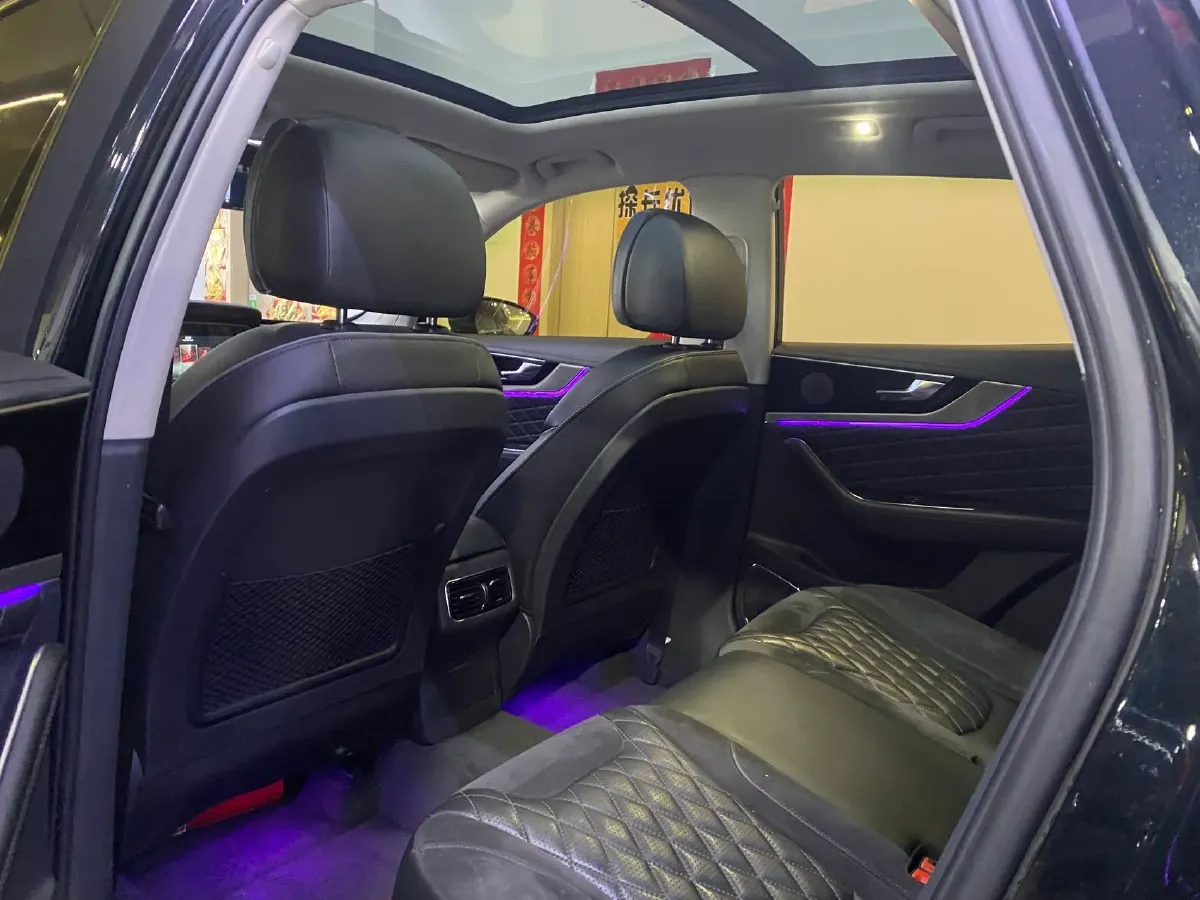 2019 HongQi HS5 2.0T 224HP L4 6AT,autocango,china used car exporter,china ev exporter,chinese used car exporter,chinese used ev exporter