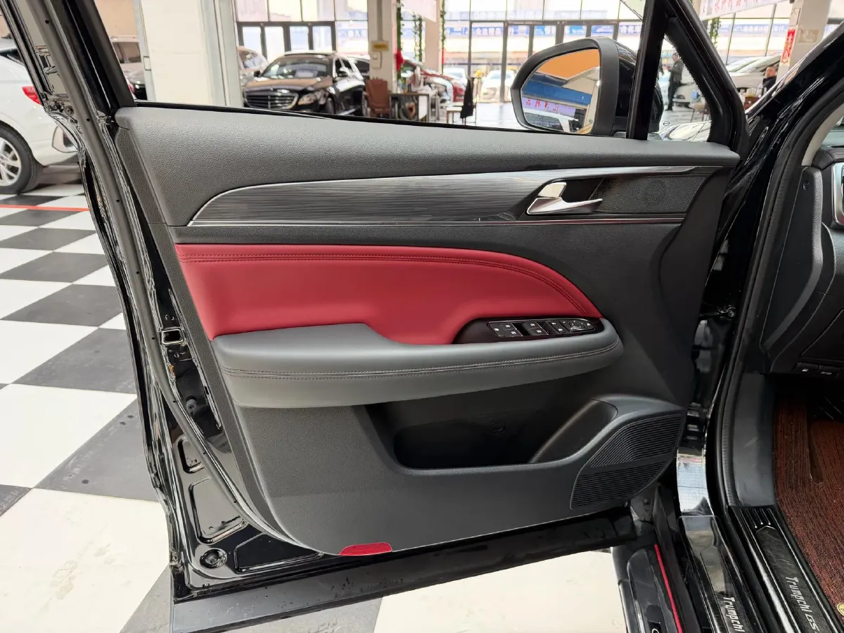 2021 GAC Trumpchi GS4 Plus 1.5T 169HP L4 6AT,autocango,china used car exporter,china ev exporter,chinese used car exporter,chinese used ev exporter