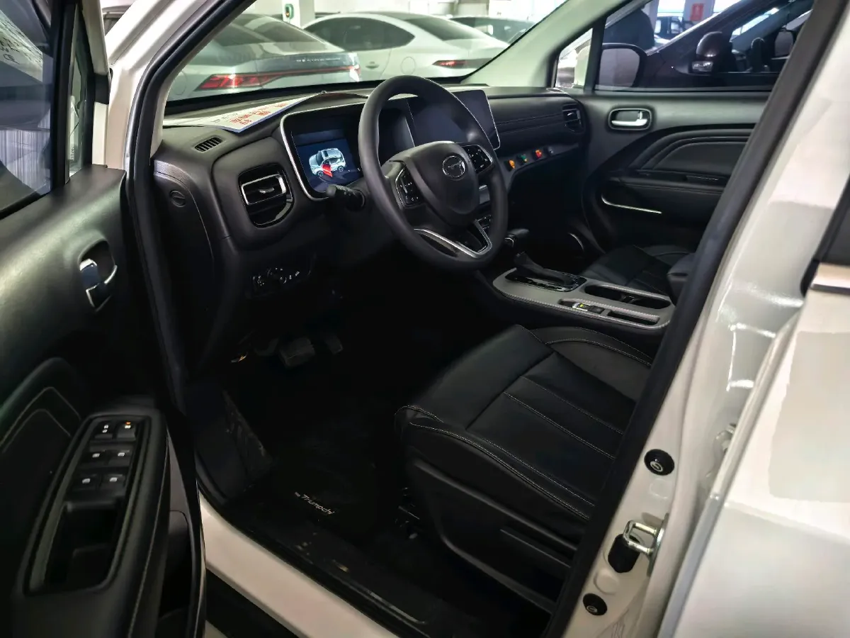 2021 GAC Trumpchi GS3 1.5T 169HP L4 6AT,autocango,china used car exporter,china ev exporter,chinese used car exporter,chinese used ev exporter