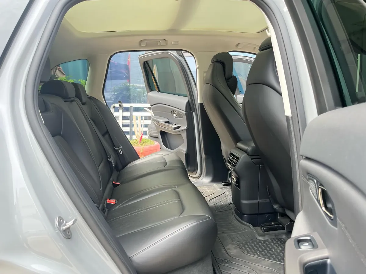 2020 NIO ES6 BEV 100KWH,autocango,china used car exporter,china ev exporter,chinese used car exporter,chinese used ev exporter