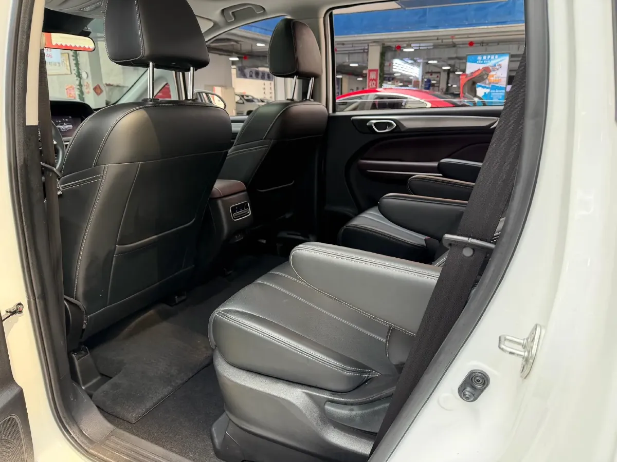 2021 GAC Trumpchi M6 1.5T 169HP L4 6AT,autocango,china used car exporter,china ev exporter,chinese used car exporter,chinese used ev exporter