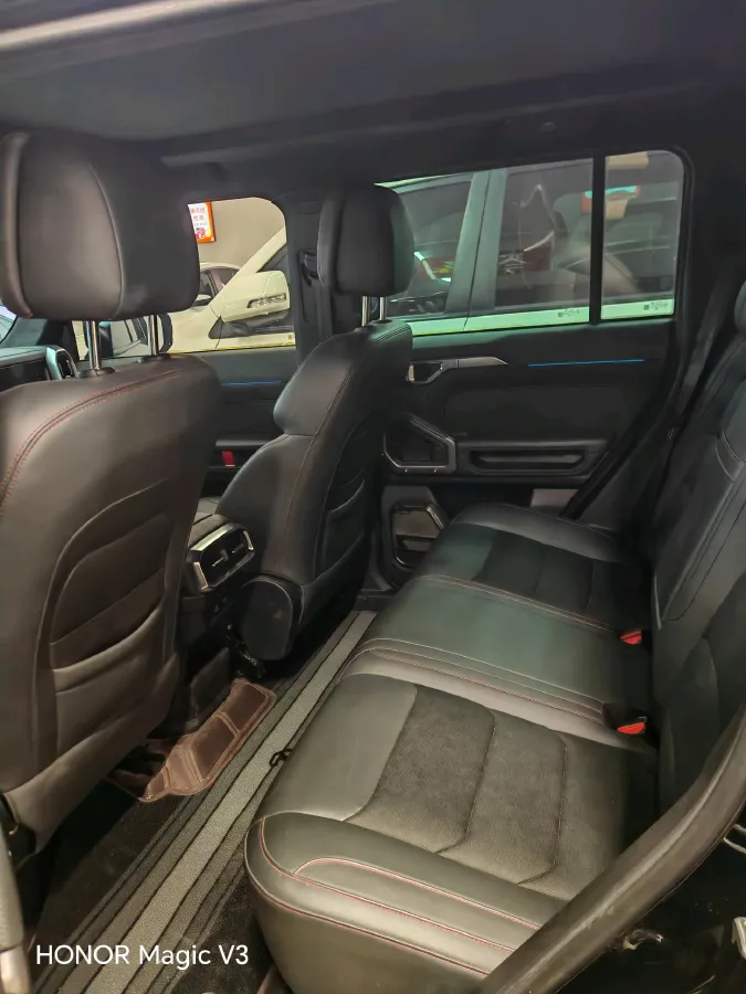 2024 Jetour Traveller 2.0T 254HP L4 7DCT,autocango,china used car exporter,china ev exporter,chinese used car exporter,chinese used ev exporter