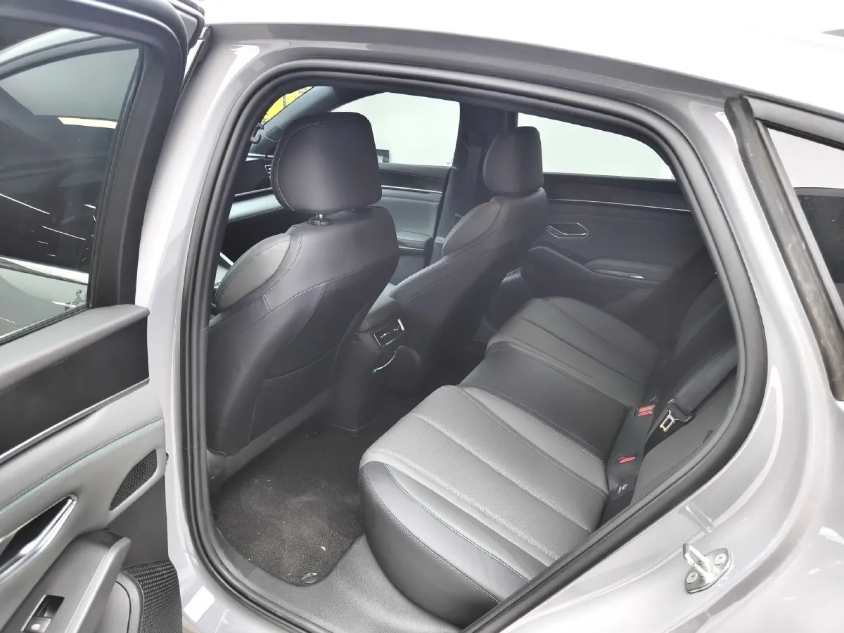 2025 BYD QinL 1.5L 101HP L4 E-CVT PHEV 10.08KWH,autocango,china used car exporter,china ev exporter,chinese used car exporter,chinese used ev exporter