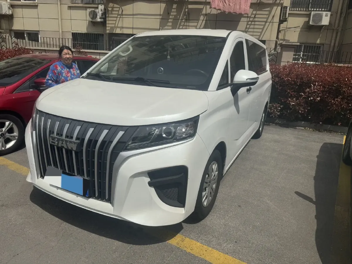 2023 BAW RuiSheng Trump M7 2.0L 144HP L4 8AT,autocango,china used car exporter,china ev exporter,chinese used car exporter,chinese used ev exporter