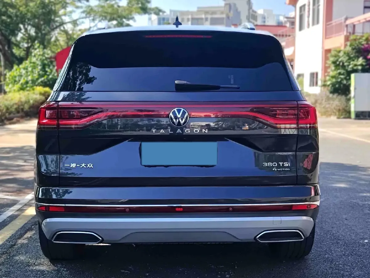 2022 Volkswagen Talagon 2.0T 220HP L4 7DCT,autocango,china used car exporter,china ev exporter,chinese used car exporter,chinese used ev exporter