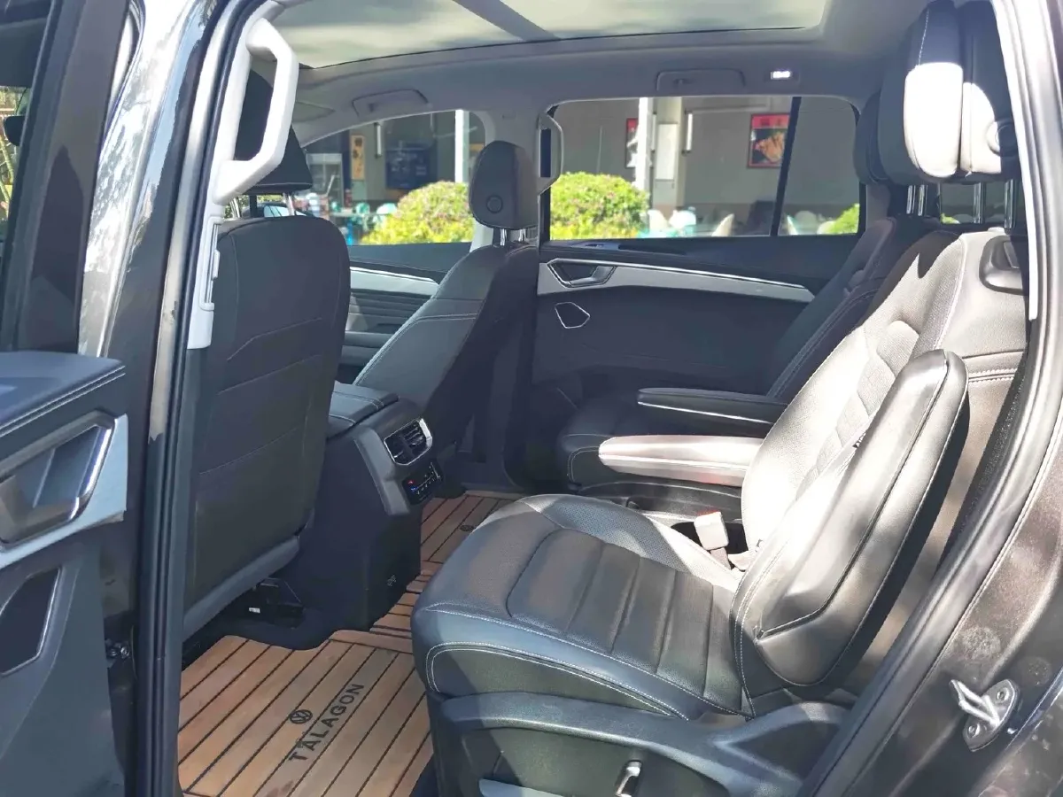 2022 Volkswagen Talagon 2.0T 220HP L4 7DCT,autocango,china used car exporter,china ev exporter,chinese used car exporter,chinese used ev exporter
