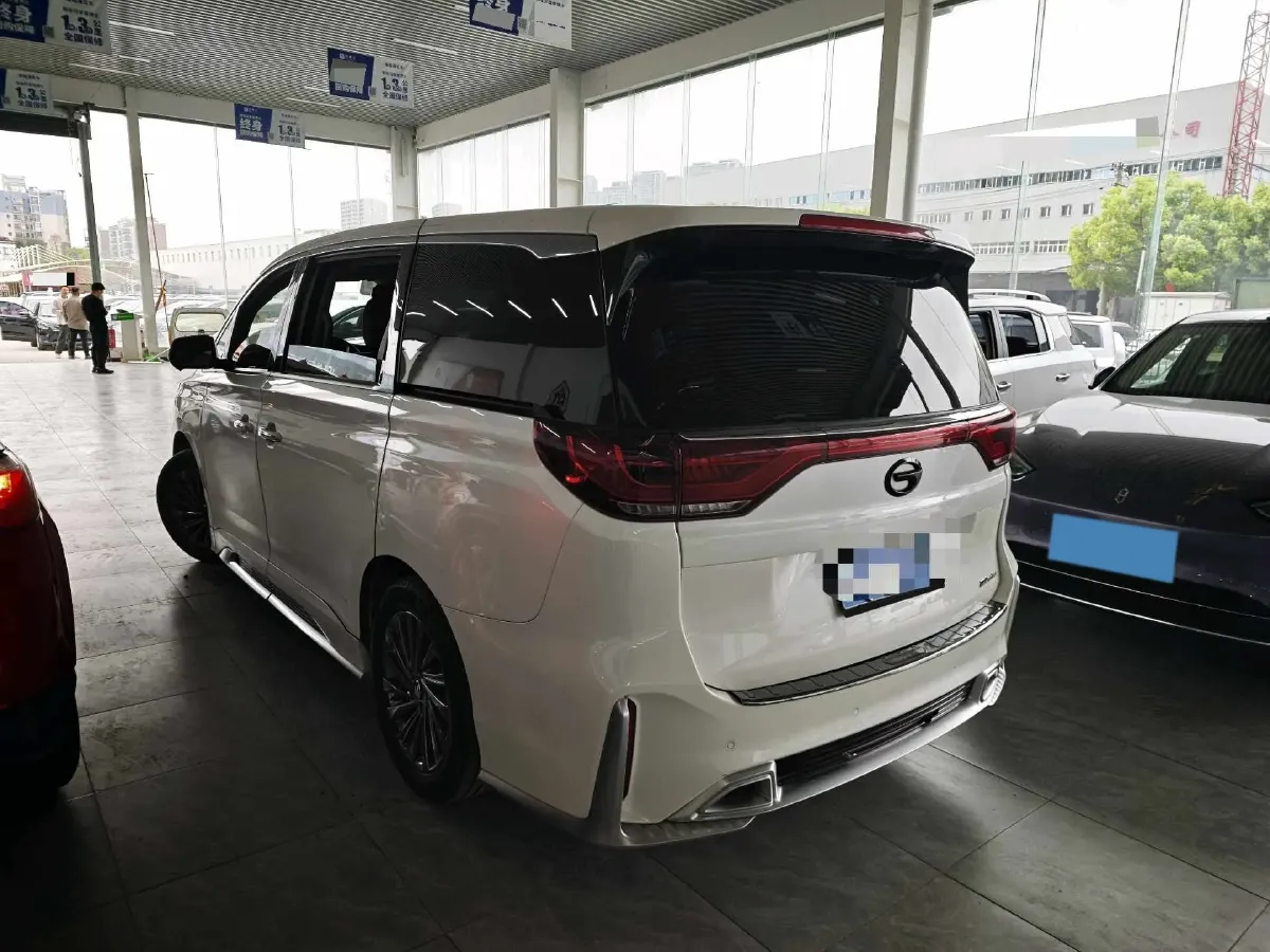 2021 GAC Trumpchi M8 2.0T 252HP L4 8AT,autocango,china used car exporter,china ev exporter,chinese used car exporter,chinese used ev exporter