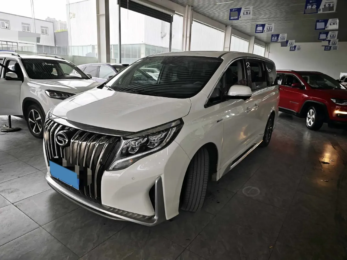 2021 GAC Trumpchi M8 2.0T 252HP L4 8AT,autocango,china used car exporter,china ev exporter,chinese used car exporter,chinese used ev exporter
