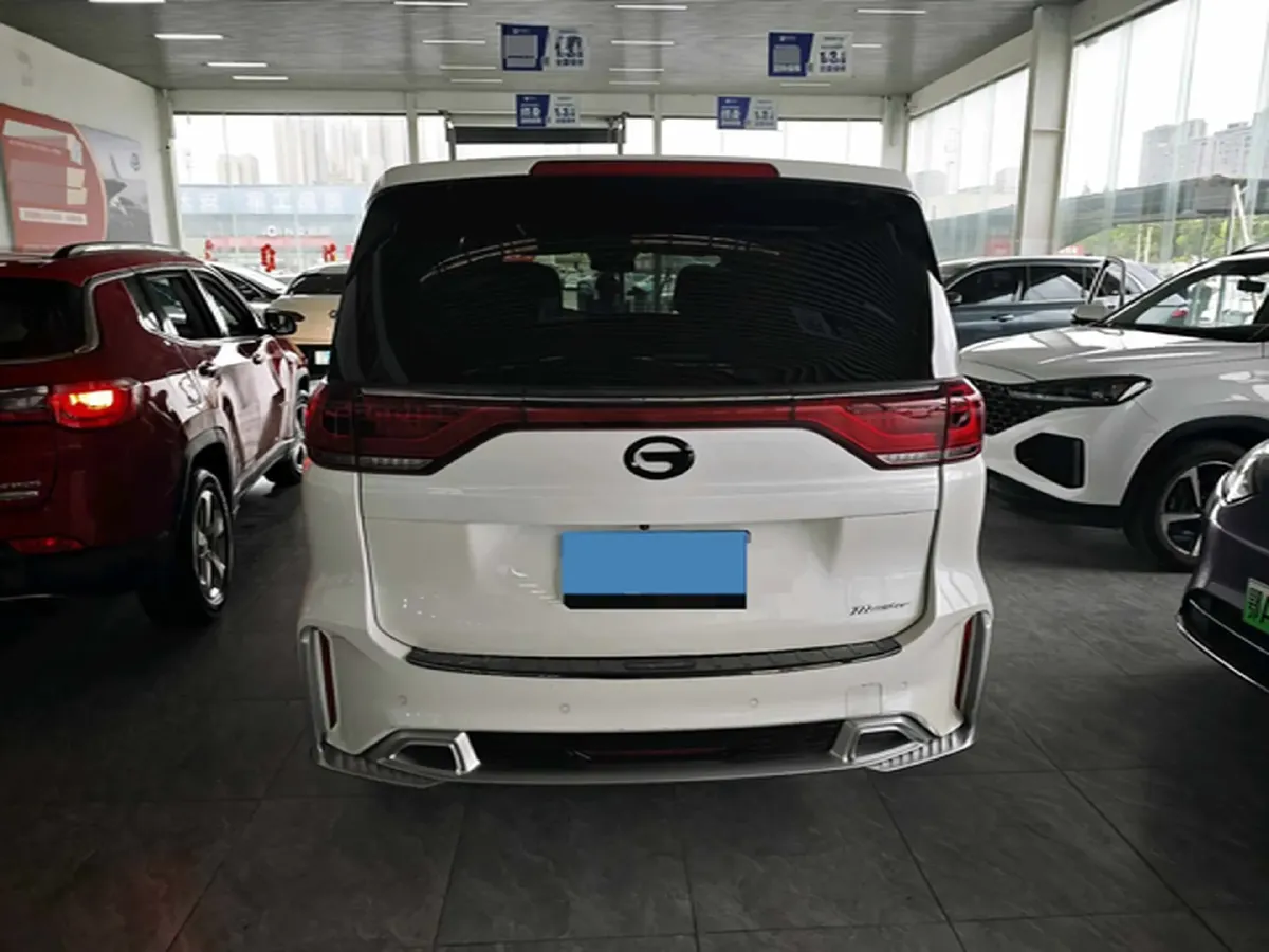 2021 GAC Trumpchi M8 2.0T 252HP L4 8AT,autocango,china used car exporter,china ev exporter,chinese used car exporter,chinese used ev exporter