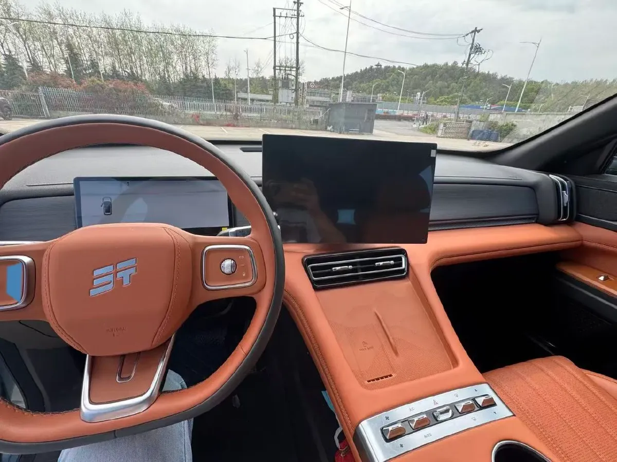 2025 Jetour X70 Plus 1.5T 156HP L4 CVT,autocango,china used car exporter,china ev exporter,chinese used car exporter,chinese used ev exporter