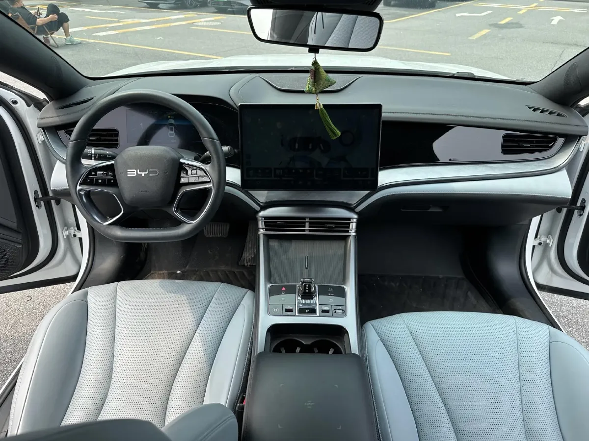 2023 BYD Seal 1.5T 139HP L4 E-CVT PHEV 17.6KWH,autocango,china used car exporter,china ev exporter,chinese used car exporter,chinese used ev exporter