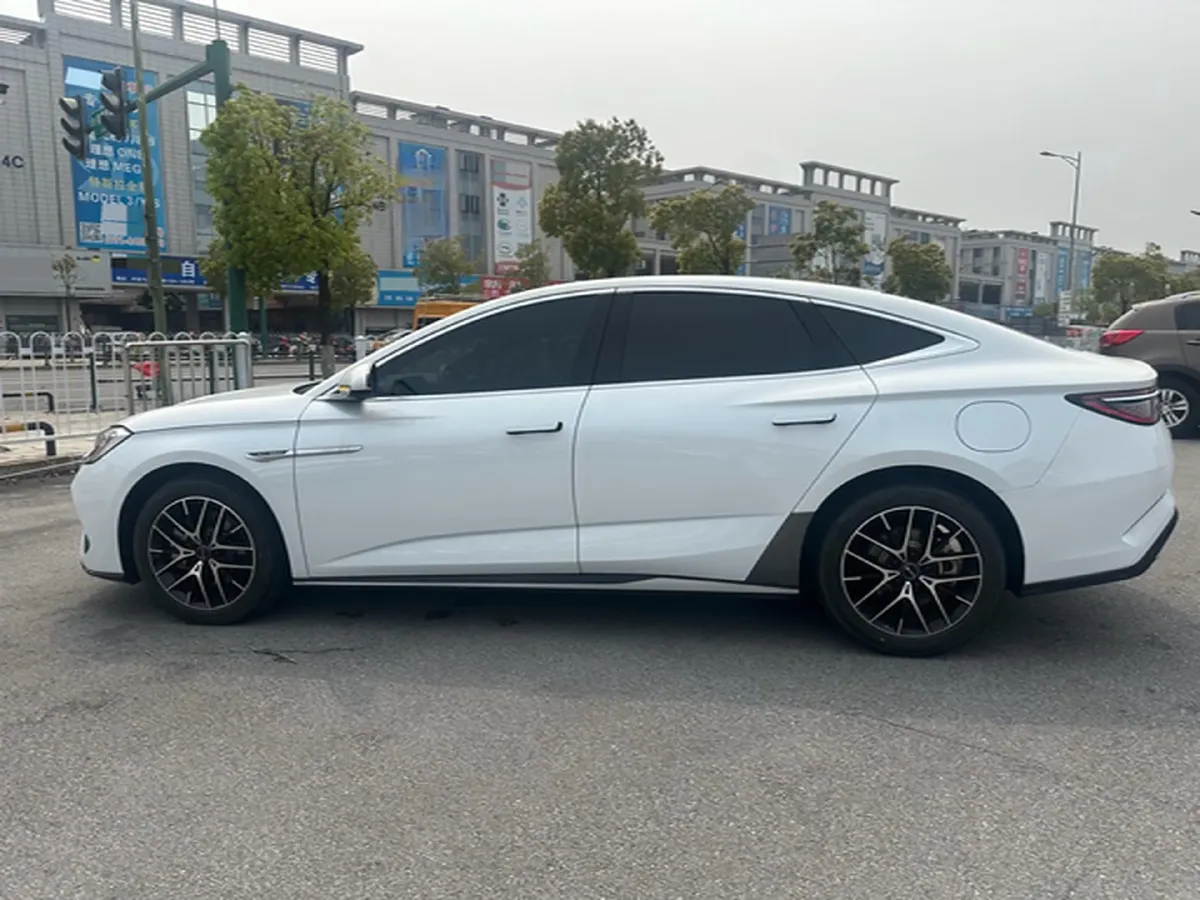 2023 BYD Seal 1.5T 139HP L4 E-CVT PHEV 17.6KWH,autocango,china used car exporter,china ev exporter,chinese used car exporter,chinese used ev exporter