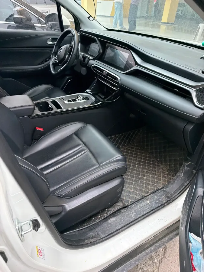 2022 GAC Trumpchi GS4 1.5T 169HP L4 6AT,autocango,china used car exporter,china ev exporter,chinese used car exporter,chinese used ev exporter