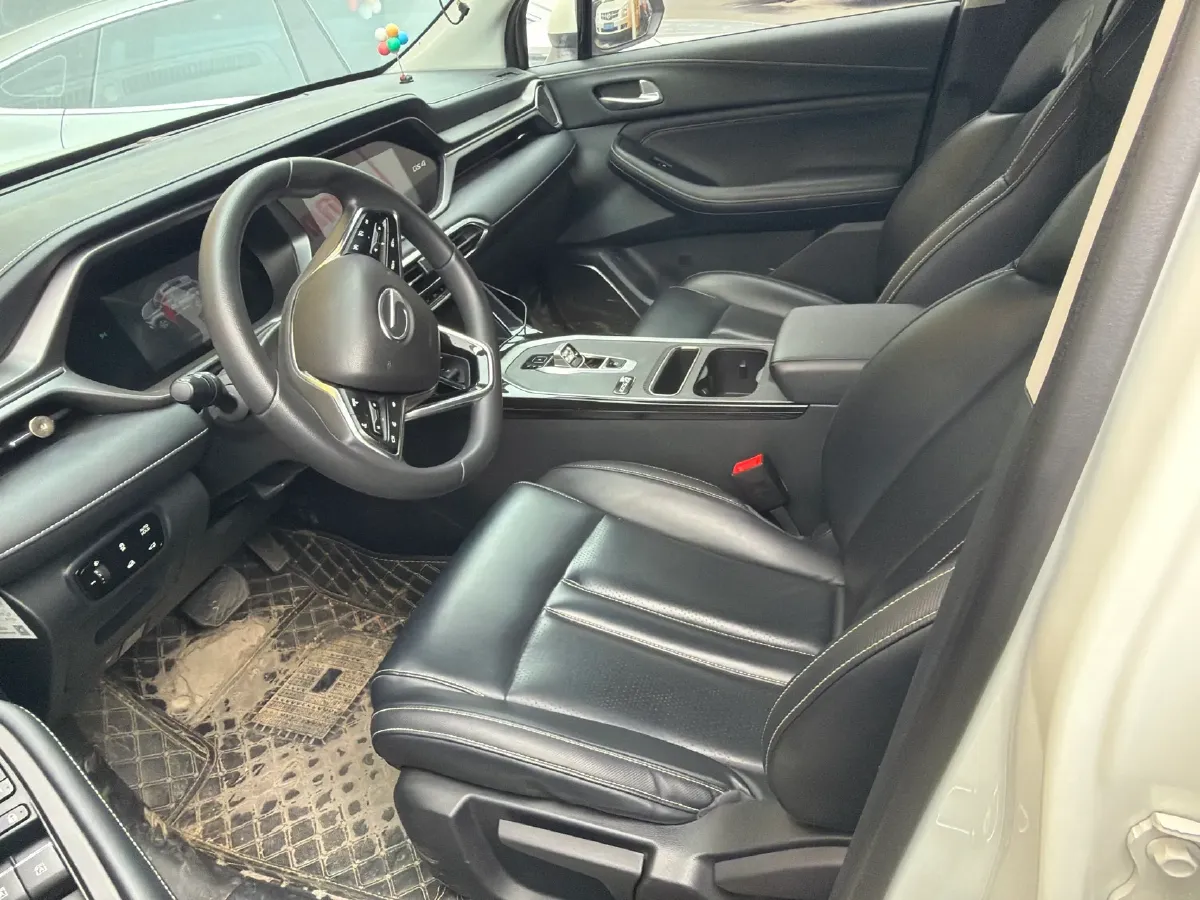 2022 GAC Trumpchi GS4 1.5T 169HP L4 6AT,autocango,china used car exporter,china ev exporter,chinese used car exporter,chinese used ev exporter