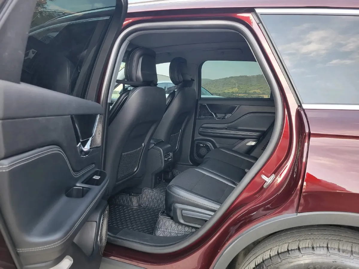 2021 Lincoln Corsair 2.0T 245HP L4 8AT,autocango,china used car exporter,china ev exporter,chinese used car exporter,chinese used ev exporter