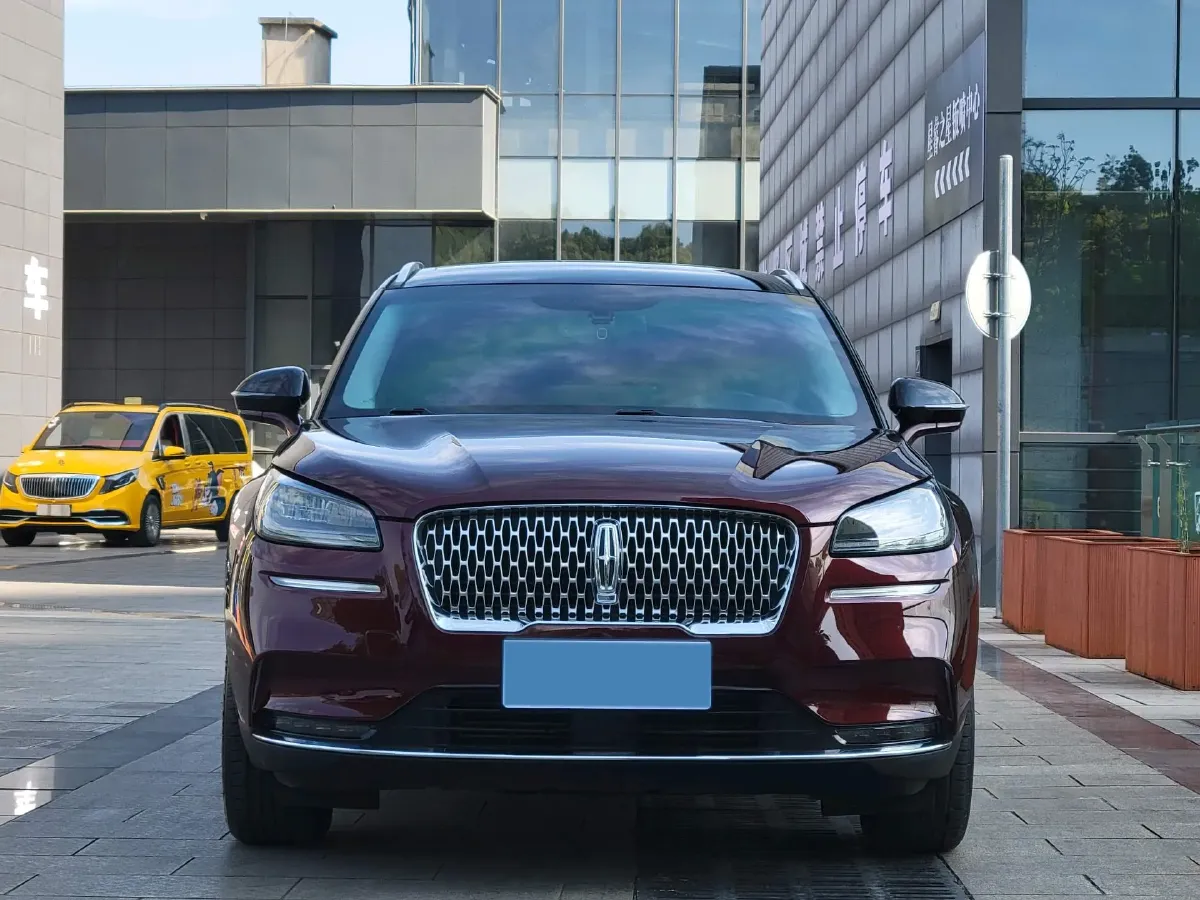 2021 Lincoln Corsair 2.0T 245HP L4 8AT,autocango,china used car exporter,china ev exporter,chinese used car exporter,chinese used ev exporter