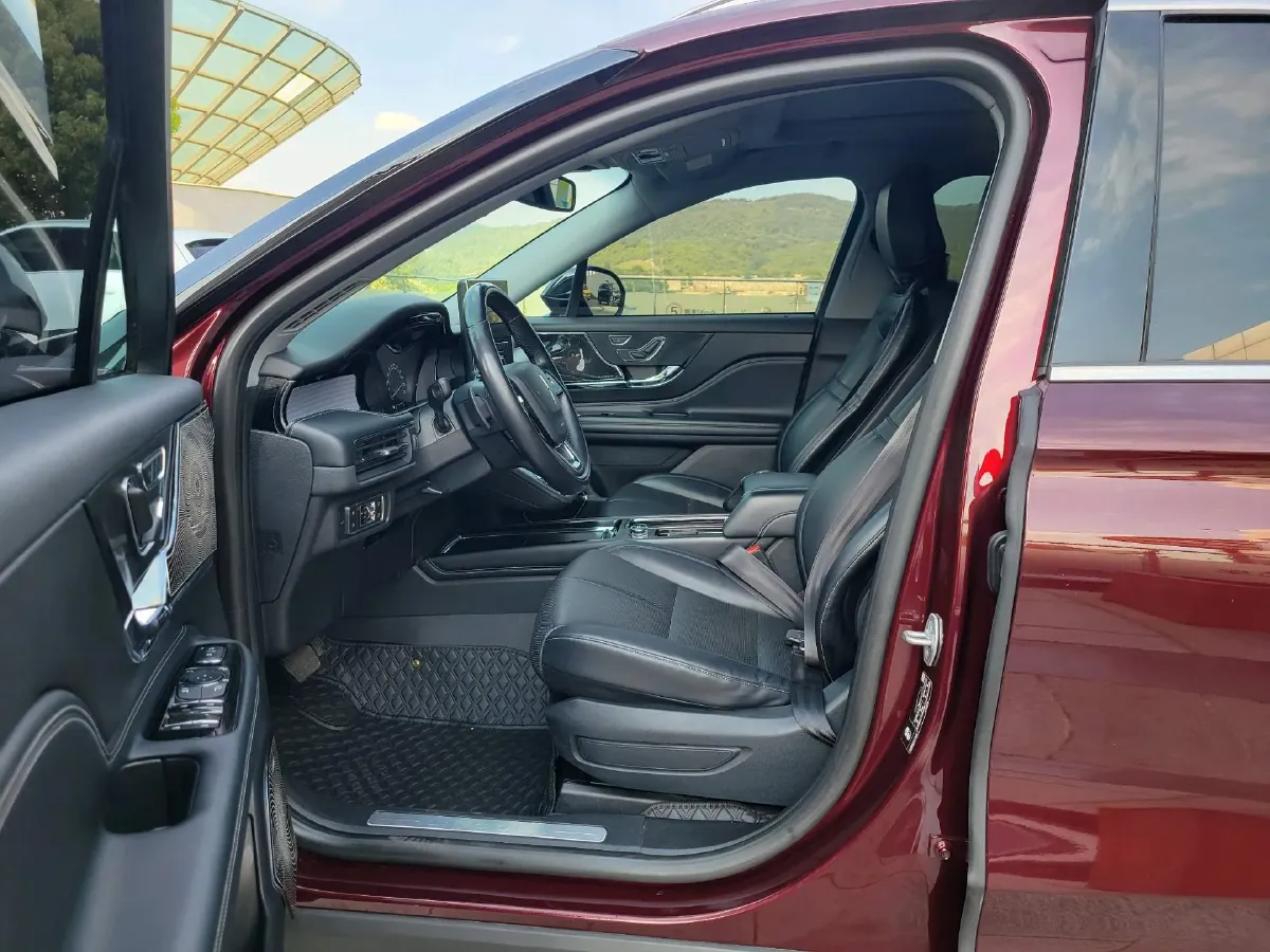 2021 Lincoln Corsair 2.0T 245HP L4 8AT,autocango,china used car exporter,china ev exporter,chinese used car exporter,chinese used ev exporter