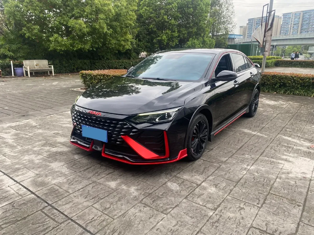2021 DongFeng Aeolus YiXuan MAX 1.5T 190HP L4 7DCT,autocango,china used car exporter,china ev exporter,chinese used car exporter,chinese used ev exporter