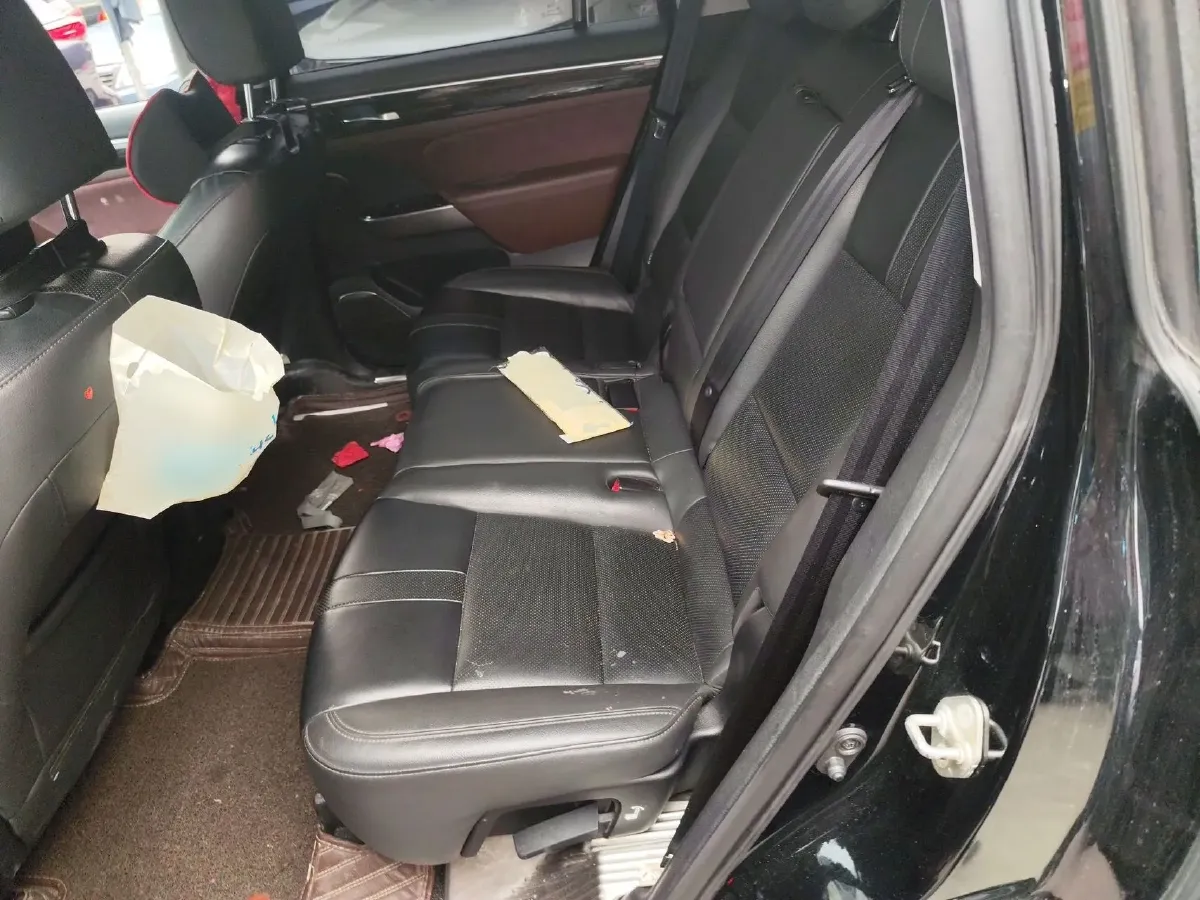 2017 GAC Trumpchi GS8 2.0T 201HP L4 6AT,autocango,china used car exporter,china ev exporter,chinese used car exporter,chinese used ev exporter