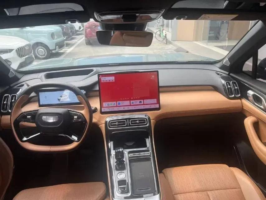 2025 Geely StarRay 1.5T 181HP L4 7DCT,autocango,china used car exporter,china ev exporter,chinese used car exporter,chinese used ev exporter