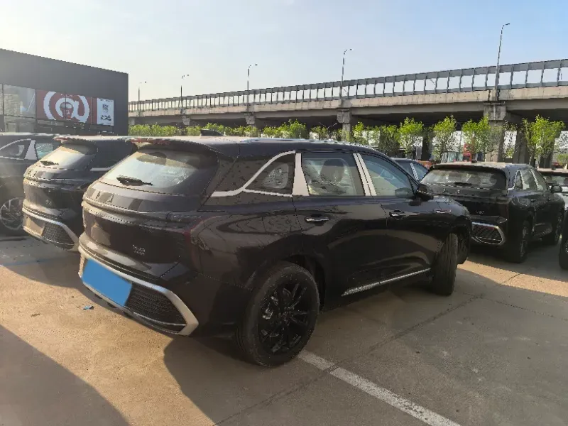 2025 HongQi HS3 1.5T 150HP L4 1DHT PHEV,autocango,china used car exporter,china ev exporter,chinese used car exporter,chinese used ev exporter