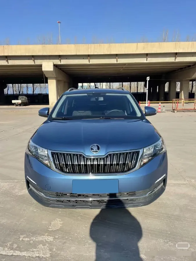 2022 Skoda Kamiq 1.5L 112HP L4 6AT,autocango,china used car exporter,china ev exporter,chinese used car exporter,chinese used ev exporter