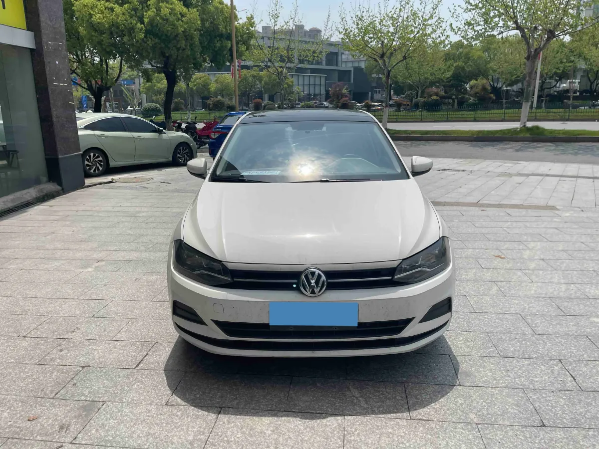 2019 Volkswagen Polo 1.5L 113HP L4 6AT,autocango,china used car exporter,china ev exporter,chinese used car exporter,chinese used ev exporter