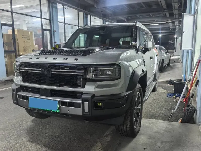 2025 Jetour Zongheng G700 2.0T 211HP L4 2DHT PHEV,autocango,china used car exporter,china ev exporter,chinese used car exporter,chinese used ev exporter