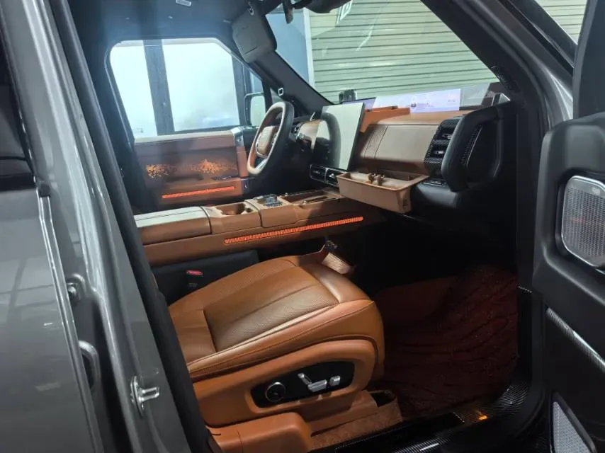 2025 Jetour Zongheng G700 2.0T 211HP L4 2DHT PHEV,autocango,china used car exporter,china ev exporter,chinese used car exporter,chinese used ev exporter