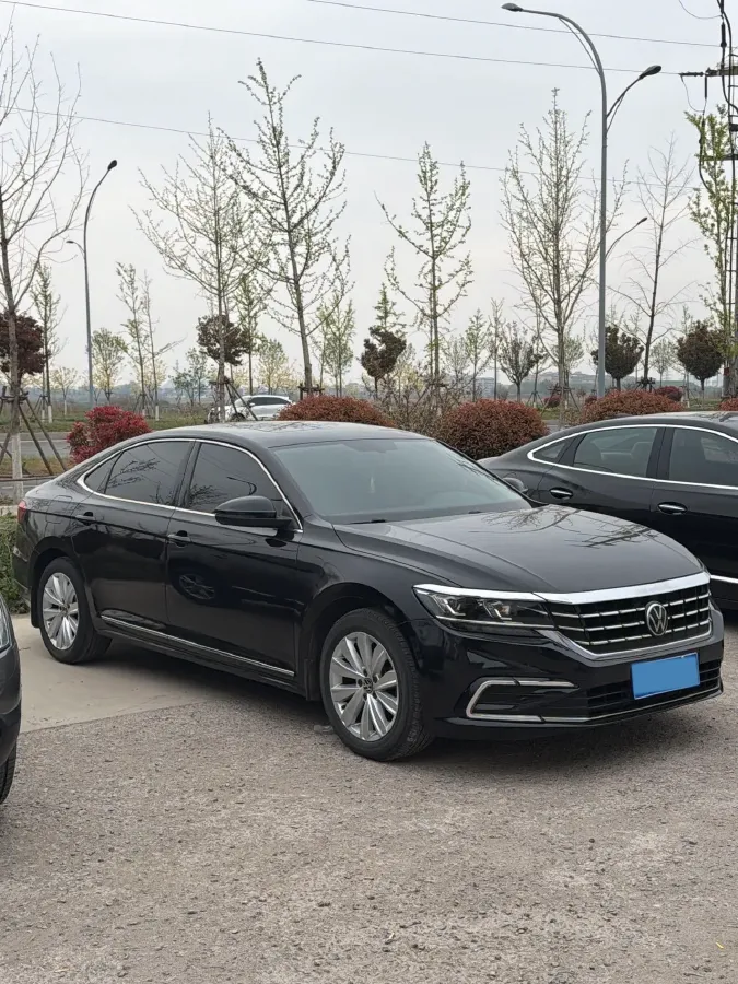 2021 Volkswagen Passat 2.0T 186HP L4 7DCT,autocango,china used car exporter,china ev exporter,chinese used car exporter,chinese used ev exporter
