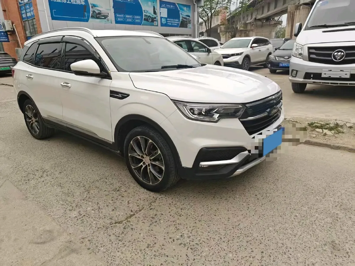 2018 Zotye T500 1.5T 156HP L4 6AT,autocango,china used car exporter,china ev exporter,chinese used car exporter,chinese used ev exporter