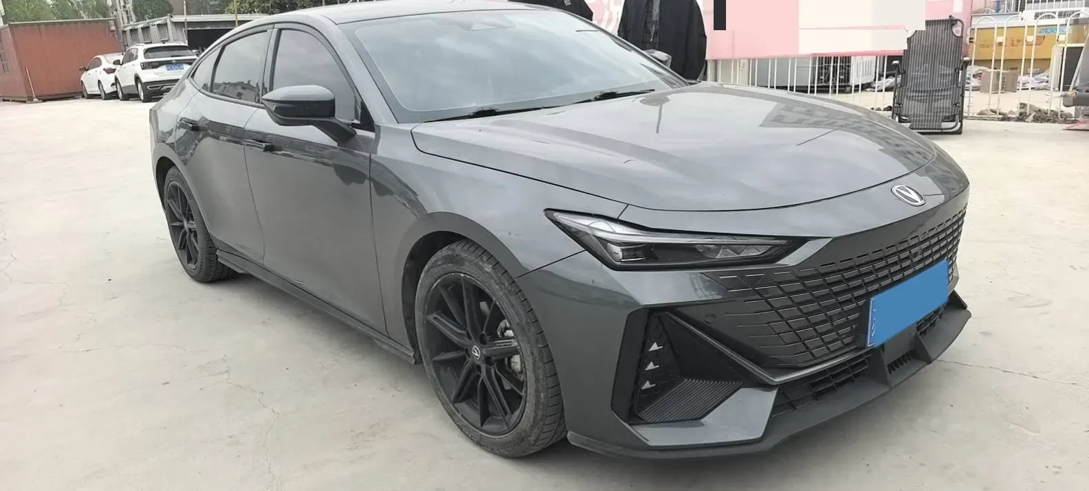 2023 ChangAn UNI-V 1.5T 188HP L4 7DCT,autocango,china used car exporter,china ev exporter,chinese used car exporter,chinese used ev exporter