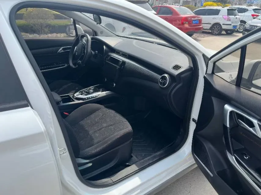 2020 BeiJing Auto EU5 BEV 50.8KWH,autocango,china used car exporter,china ev exporter,chinese used car exporter,chinese used ev exporter