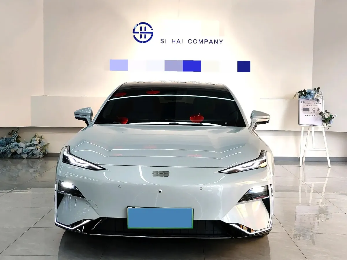 2025 Geely Galaxy E8 BEV 76KWH,autocango,china used car exporter,china ev exporter,chinese used car exporter,chinese used ev exporter