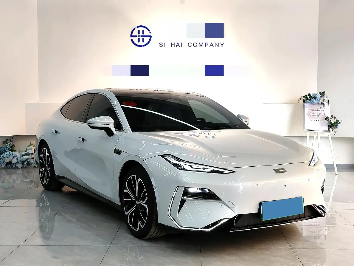 2025 Geely Galaxy E8 BEV 76KWH,autocango,china used car exporter,china ev exporter,chinese used car exporter,chinese used ev exporter