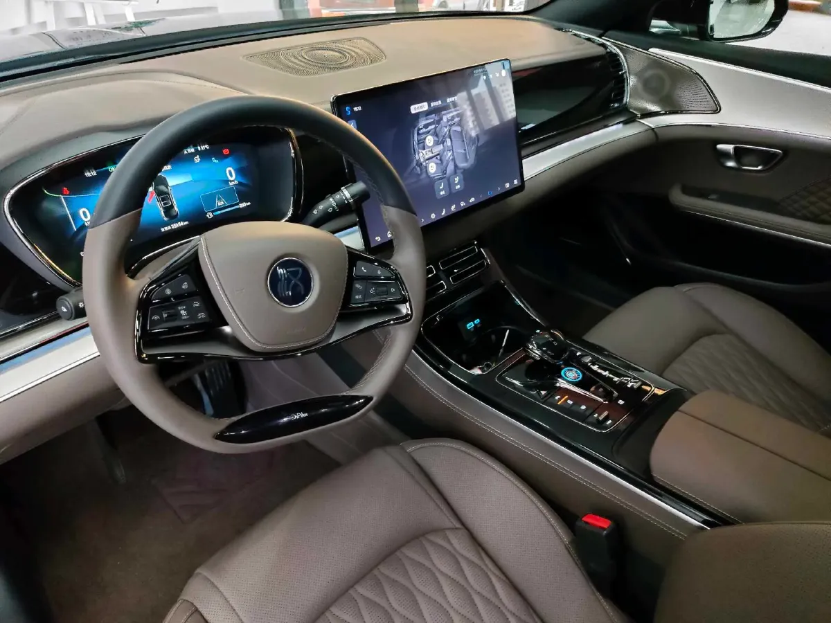 2024 BYD Han 1.5T 139HP L4 E-CVT PHEV 18.316KWH,autocango,china used car exporter,china ev exporter,chinese used car exporter,chinese used ev exporter