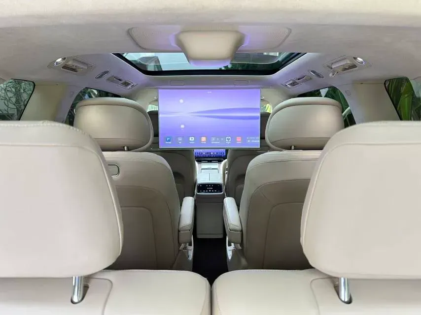 2024 AITO AITO M9 1.5T 152HP L4 REEV 42KWH,autocango,china used car exporter,china ev exporter,chinese used car exporter,chinese used ev exporter