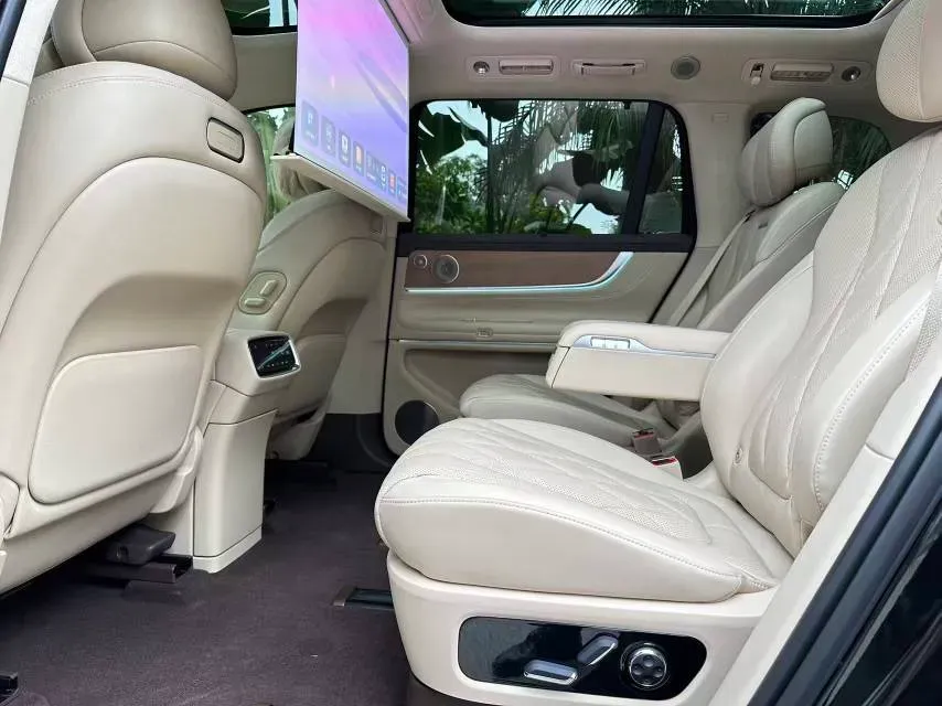 2024 AITO AITO M9 1.5T 152HP L4 REEV 42KWH,autocango,china used car exporter,china ev exporter,chinese used car exporter,chinese used ev exporter