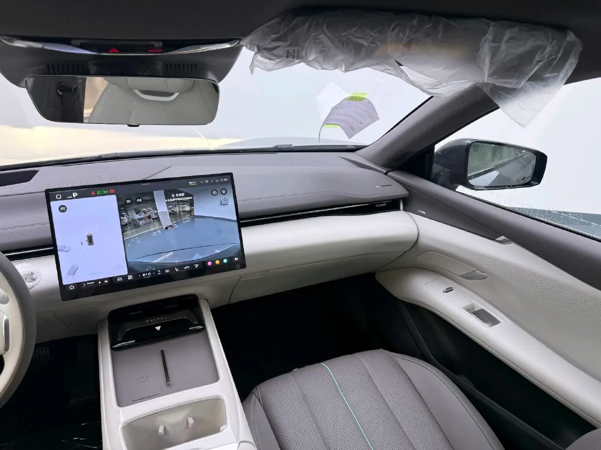 2026 Deepal L07 BEV,autocango,china used car exporter,china ev exporter,chinese used car exporter,chinese used ev exporter