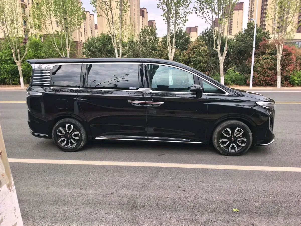 2023 HongQi HQ9 2.0T 252HP L4 8AT,autocango,china used car exporter,china ev exporter,chinese used car exporter,chinese used ev exporter