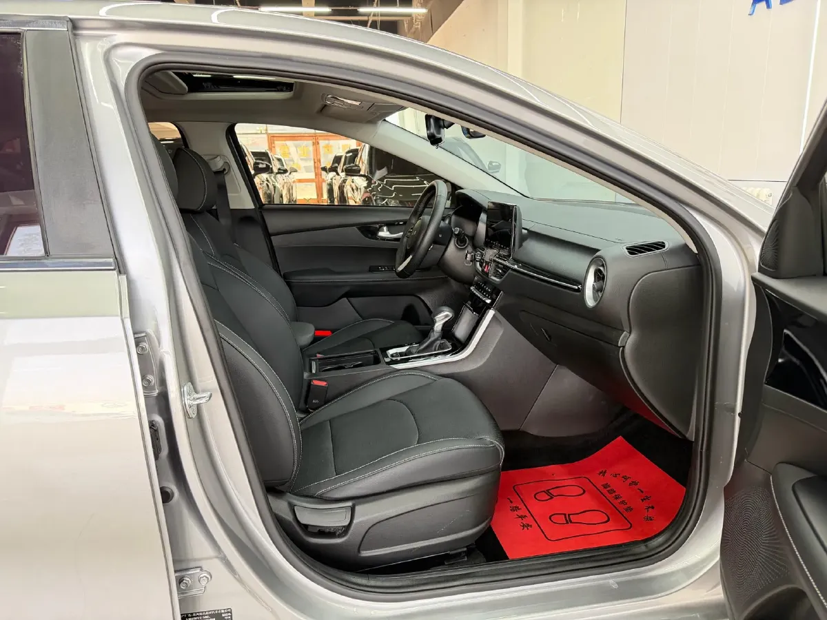 2021 Kia K3 1.5L 115HP L4 CVT,autocango,china used car exporter,china ev exporter,chinese used car exporter,chinese used ev exporter